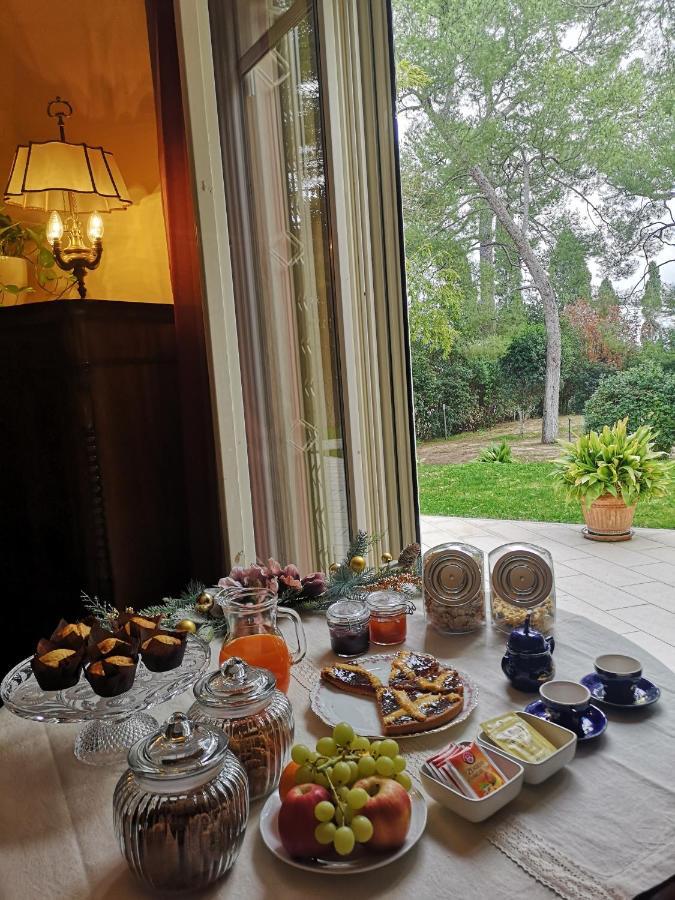 Villa Monacelli B&B ฟาโน ภายนอก รูปภาพ