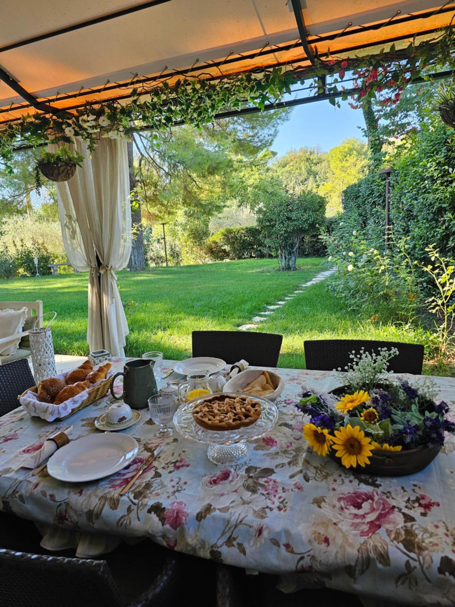 Villa Monacelli B&B ฟาโน ภายนอก รูปภาพ